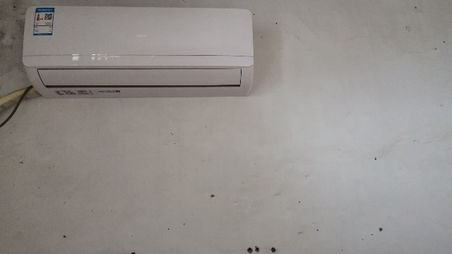 2室2厅1卫，与泉州市第一中学一墙之隔，站在阳台可以看到一中